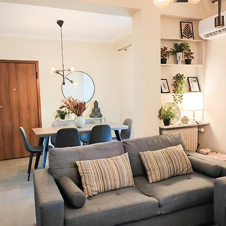 Acharnon Apartment